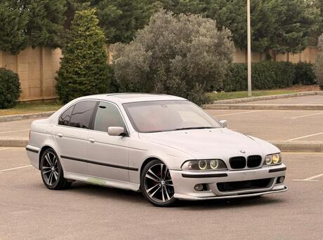 BMW 523 1998