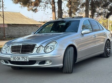 Mercedes E 240 2002