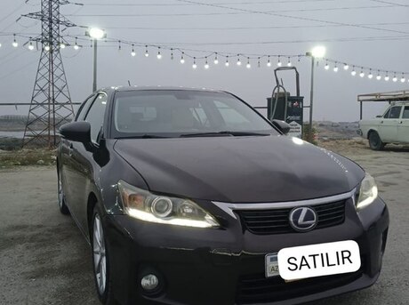 Lexus CT 200h