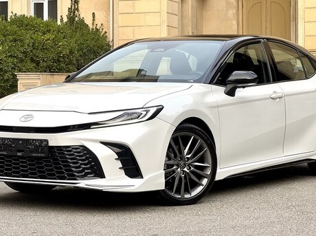 Toyota Camry 2024