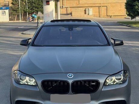 BMW 528