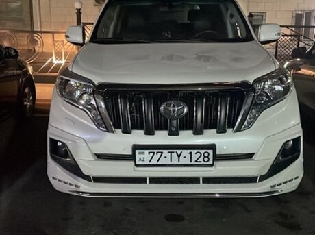 Toyota Land Cruiser Prado 2013
