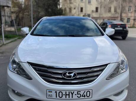 Hyundai Sonata 2012