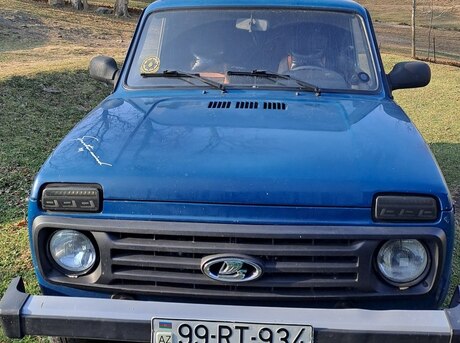 LADA (VAZ) Niva 2013