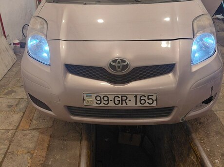 Toyota Vitz 2007