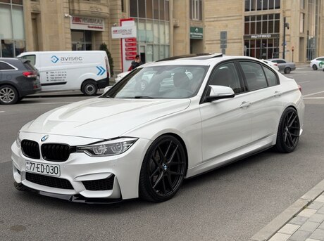 BMW 328 2014