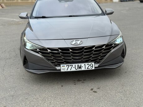 Hyundai Elantra 2021