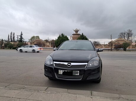 Opel Astra 2008