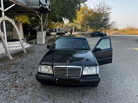 Mercedes E 250 1994