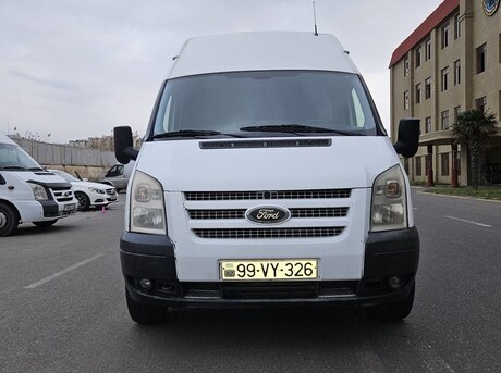 Ford Transit 2012