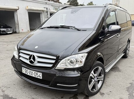Mercedes Viano 2010