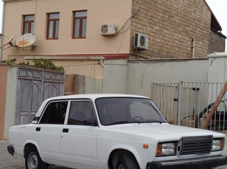 LADA (VAZ) 2107 2010
