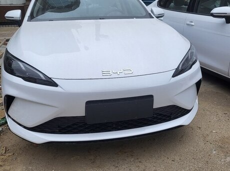 BYD Seal 05