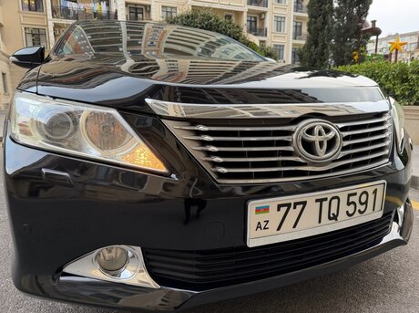 Toyota Camry 2015