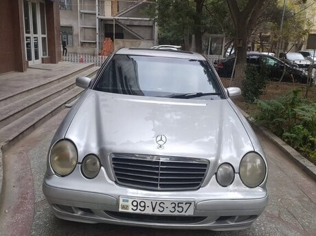 Mercedes E 220 1999