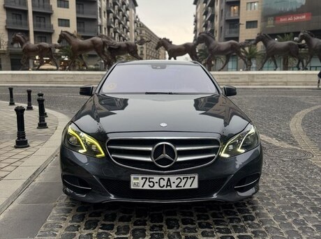 Mercedes E 220