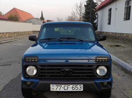 LADA (VAZ) Niva 2015
