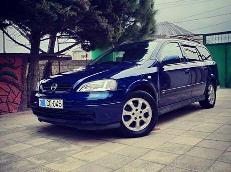 Opel Astra 2004