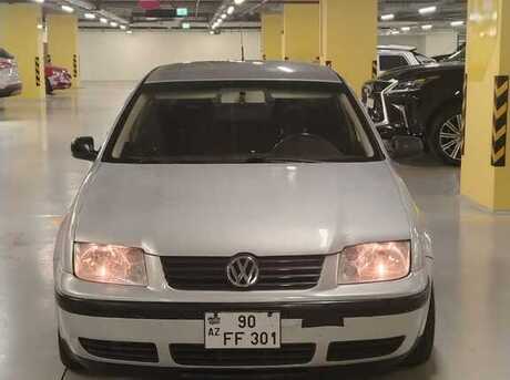 Volkswagen Bora 2001