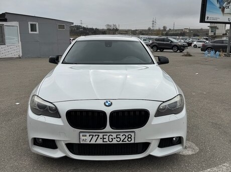 BMW 528