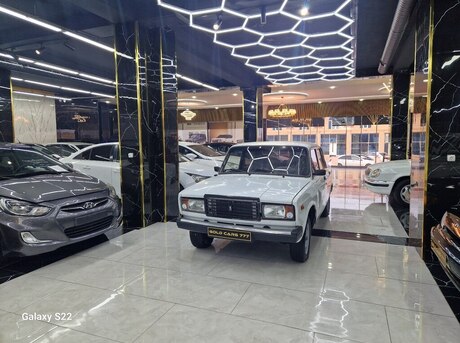 LADA (VAZ) 2107