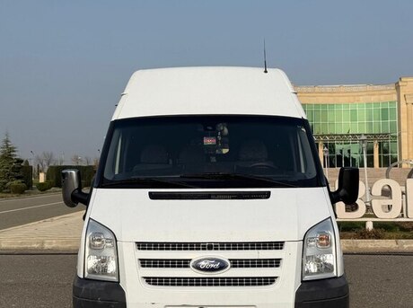 Ford Transit 2012