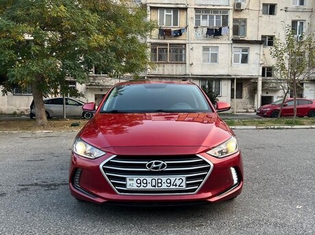 Hyundai Elantra