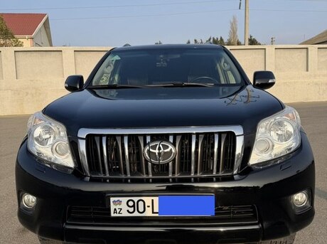 Toyota Land Cruiser Prado 2011