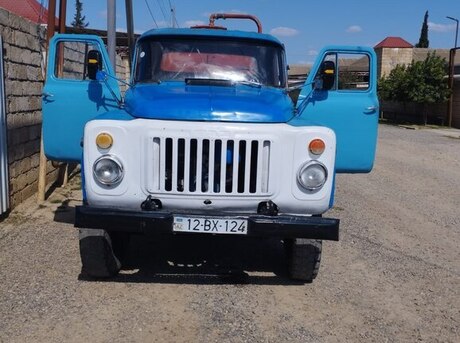 GAZ 53