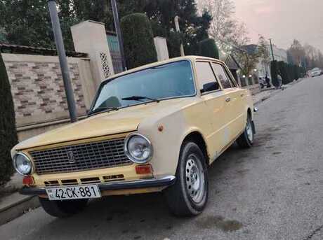 LADA (VAZ) 21011