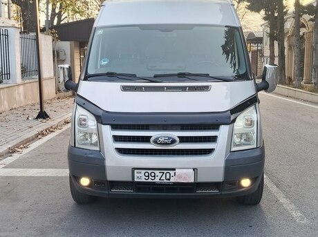 Ford Transit 2010