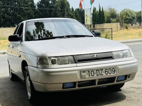 LADA (VAZ) 2112