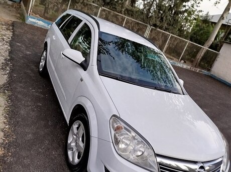Opel Astra 2007