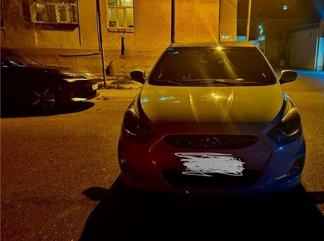 Hyundai Accent 2015