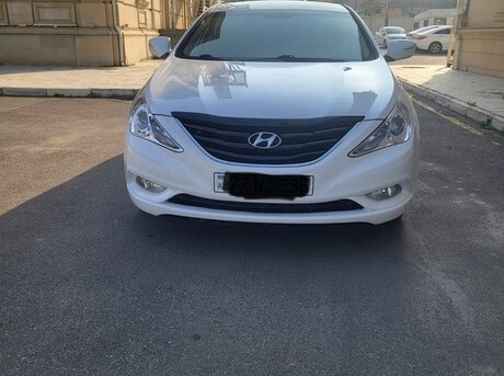 Hyundai Sonata 2012