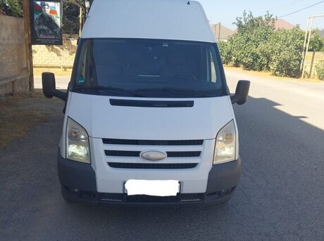 Ford Transit 2010