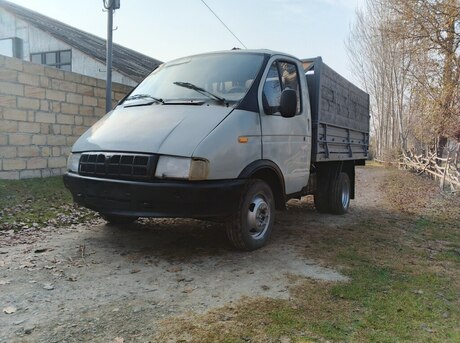 GAZ 33021 1998