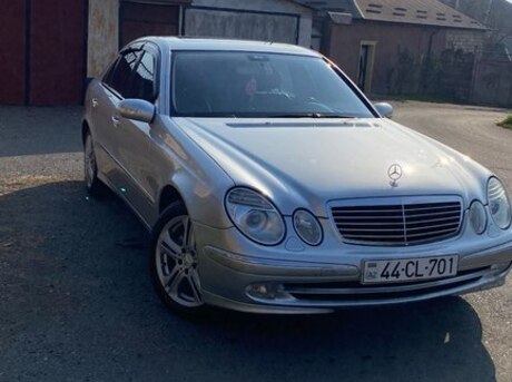 Mercedes E 320 2005