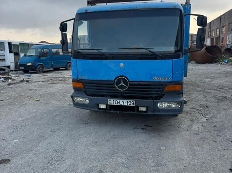 Mercedes Atego 817 1999