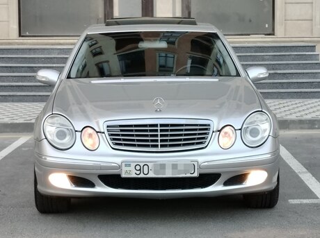 Mercedes E 240 2002