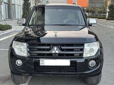 Mitsubishi Pajero 2008