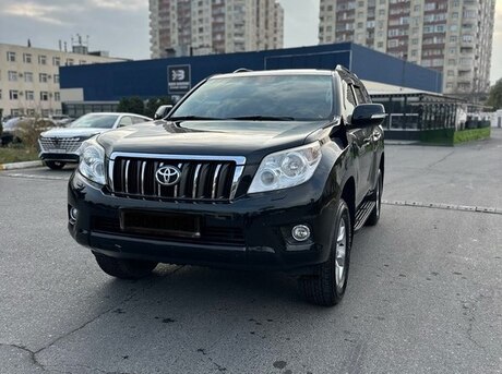 Toyota Land Cruiser Prado 2012