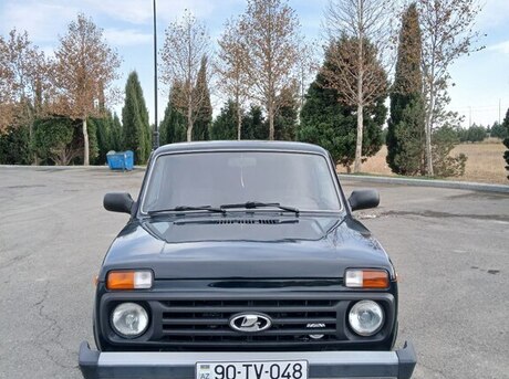 LADA (VAZ) Niva 2013