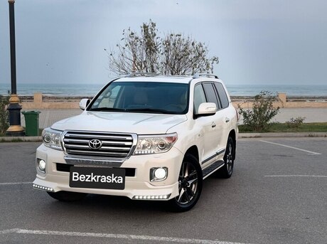 Toyota Land Cruiser 2012