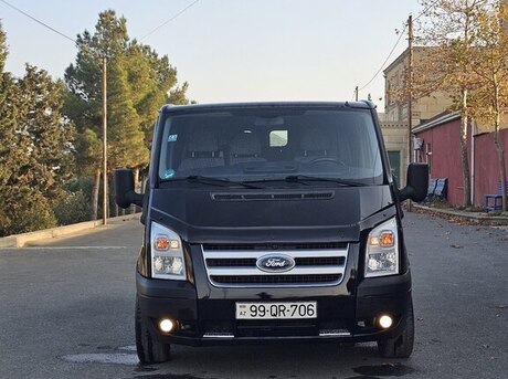 Ford Transit 2010
