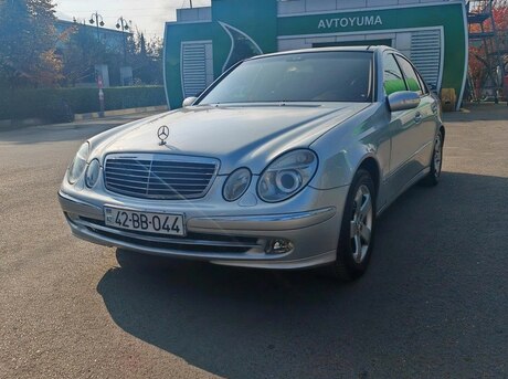 Mercedes E 320 2004
