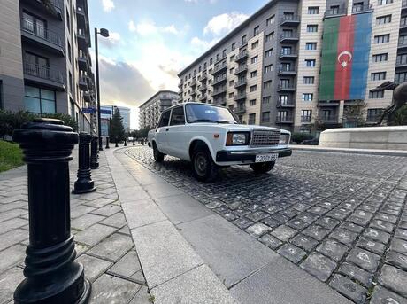 LADA (VAZ) 2107 1993
