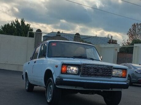 LADA (VAZ) 2107
