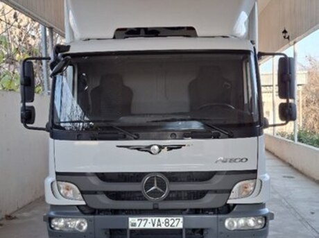 Mercedes Atego 818