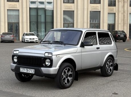 LADA (VAZ) Niva 2025
